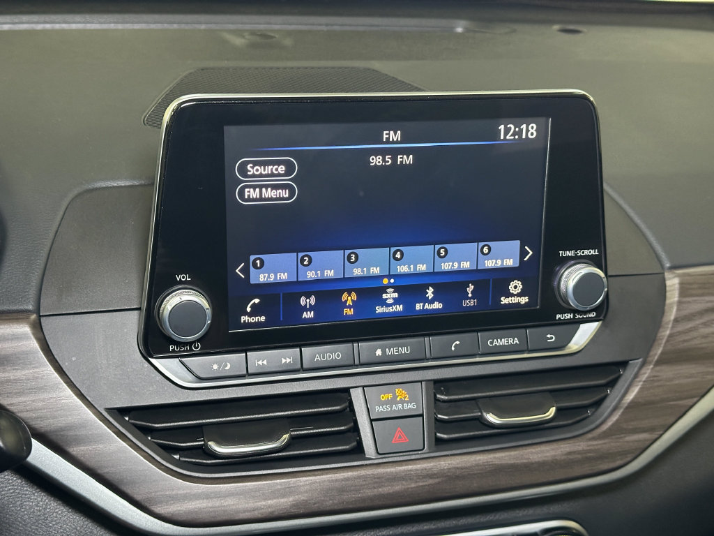 Used 2025 Nissan Altima 2.5 SV AWD/4WD image 27