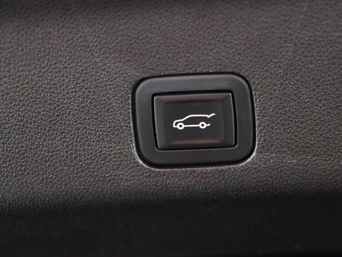 Used 2023 GMC Yukon AT4 w/ AT4 Premium Plus Package AWD/4WD image 35
