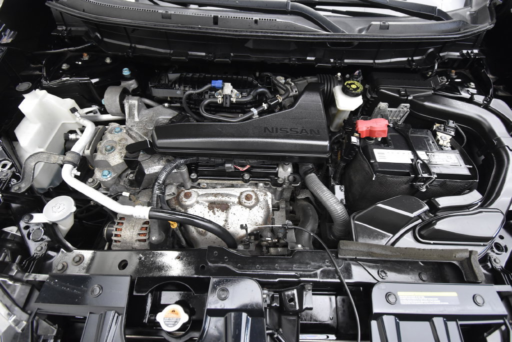 Used 2017 Nissan Rogue S AWD/4WD image 19