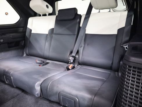 Used 2024 Toyota Sequoia Capstone AWD/4WD image 62