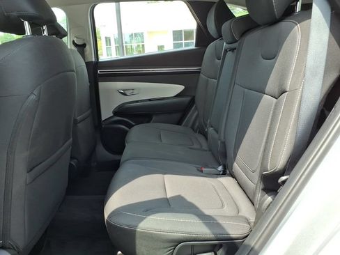 Used 2023 Hyundai Tucson SE AWD/4WD image 15