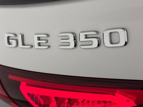 Certified 2022 Mercedes-Benz GLE 350 4MATIC image 9