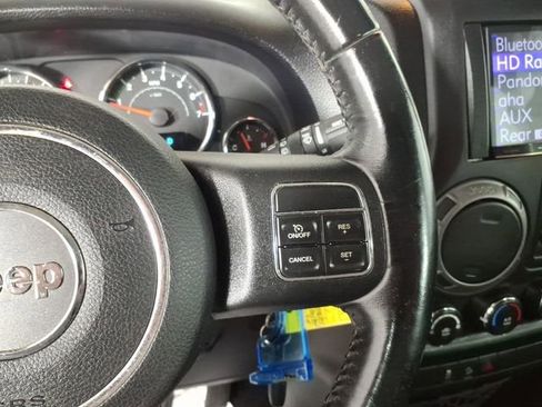 Used 2017 Jeep Wrangler Unlimited Sport AWD/4WD image 17