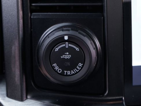 Used 2023 Ford F150 Lariat w/ Equipment Group 502A High image 34