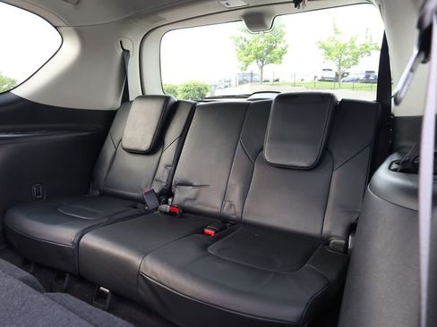 Used 2020 Nissan Armada Platinum AWD/4WD image 27
