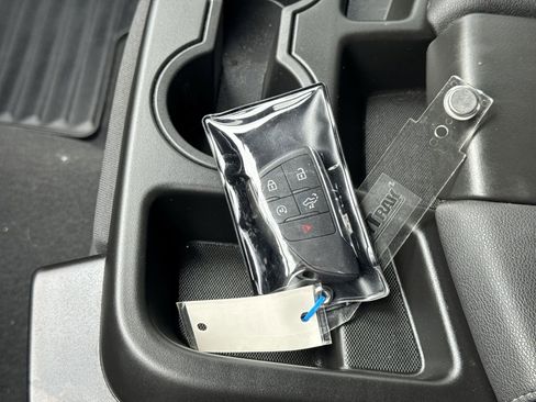 Used 2025 Chevrolet Silverado 1500 Custom Trail Boss image 35