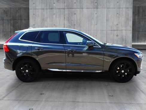 Used 2018 Volvo XC60 T6 Inscription w/ Luxury Seat Package AWD/4WD image 8