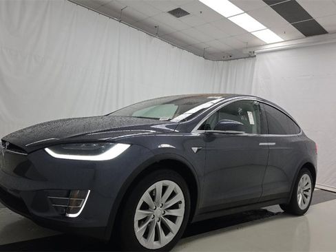 Used 2017 Tesla Model X 100D image 7