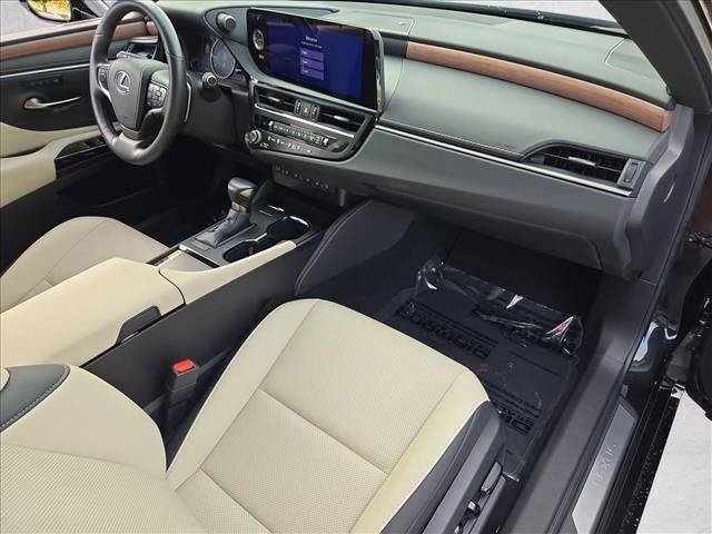 Used 2025 Lexus ES 350 w/ Premium Package FWD image 22