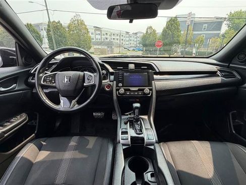 Used 2021 Honda Civic Sport image 22