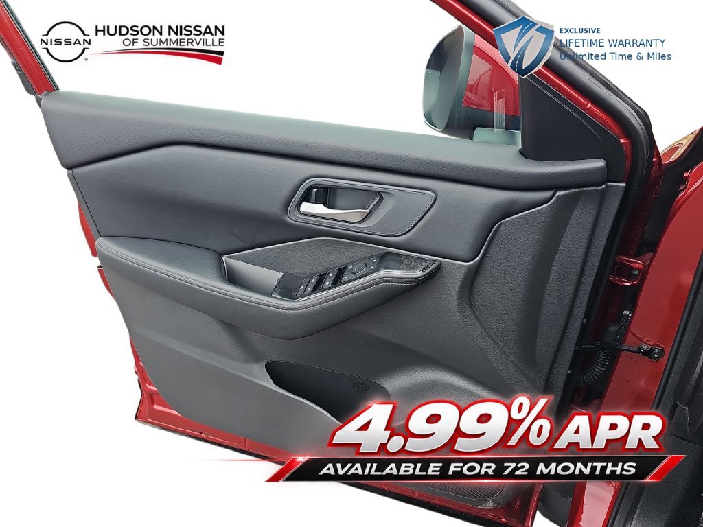 Used 2026 Nissan Rogue SV FWD image 27