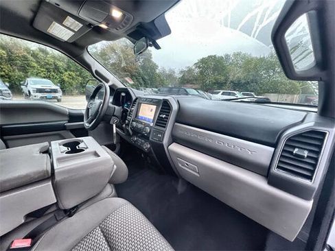 Used 2020 Ford F250 XLT image 27