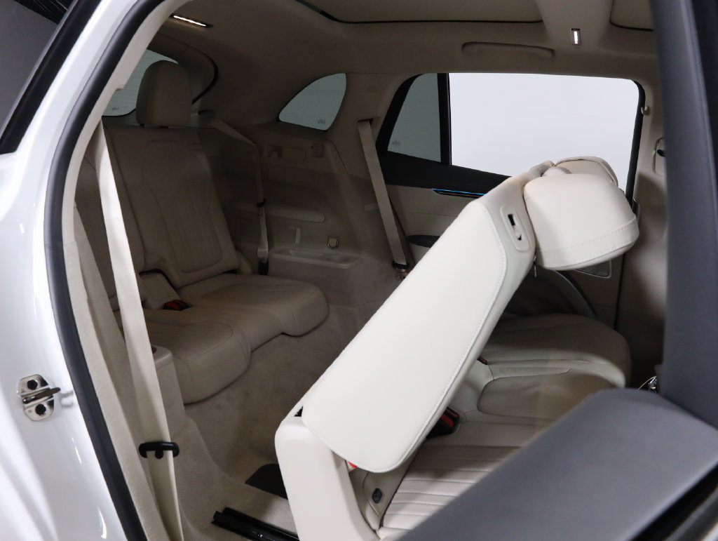 Used 2025 Mercedes-Benz EQS 450+ 4MATIC SUV image 63