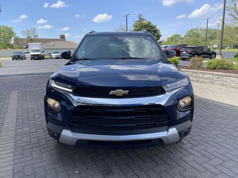 Used 2023 Chevrolet TrailBlazer LT w/ Convenience Package FWD image 8