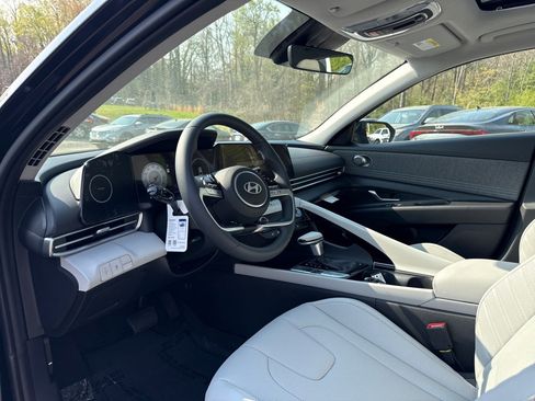 New 2026 Hyundai Elantra Limited w/ Cargo Package image 15