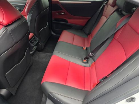 Used 2025 Lexus ES 350 F Sport image 14