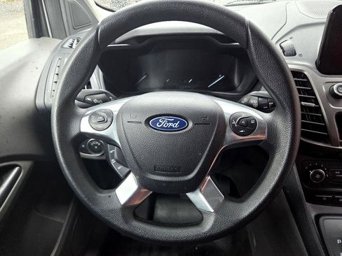 Used 2021 Ford Transit Connect XLT image 17
