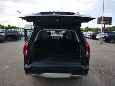 Used 2025 Ford Expedition Platinum AWD/4WD image 18
