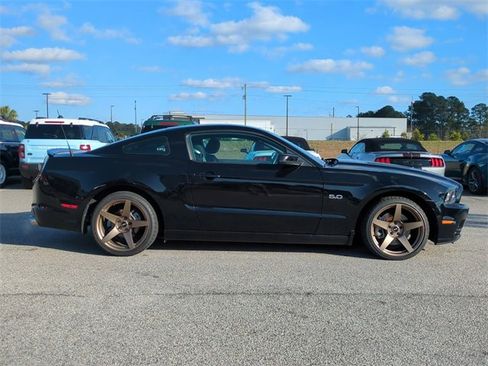 Used 2014 Ford Mustang GT image 3