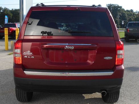 Certified 2016 Jeep Patriot High Altitude AWD/4WD image 17