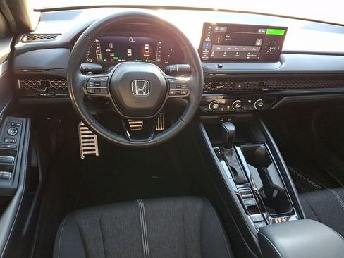 Used 2024 Honda Accord Sport image 11