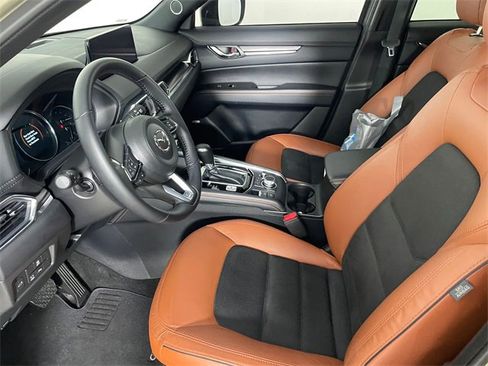 Certified 2025 MAZDA CX-5 Carbon Edition image 2