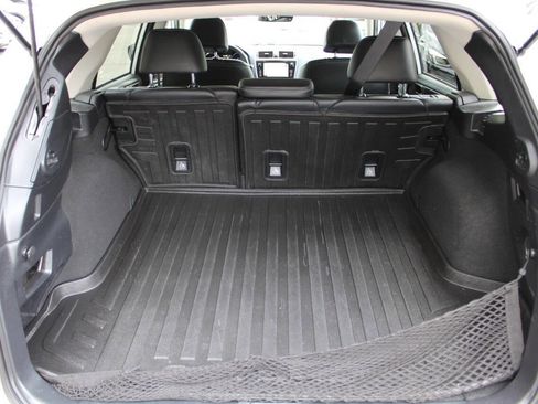 Used 2019 Subaru Outback 2.5i Limited image 15