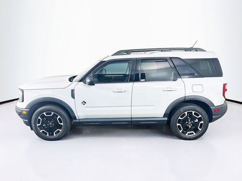 Used 2023 Ford Bronco Sport Outer Banks w/ Tech Package AWD/4WD image 4