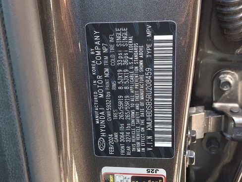 Used 2024 Genesis GV80 2.5T AWD/4WD image 26