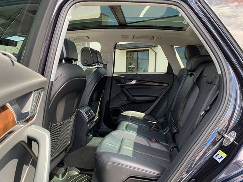 Used 2018 Audi Q5 2.0T Premium Plus AWD/4WD image 29