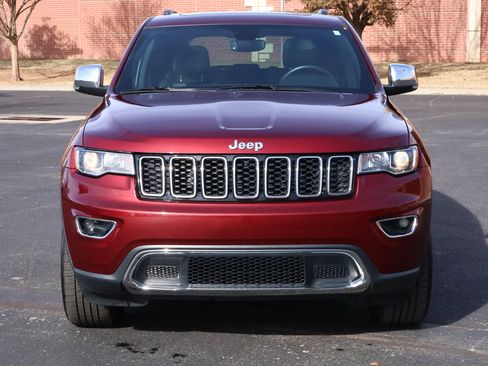 Used 2022 Jeep Grand Cherokee Limited image 32