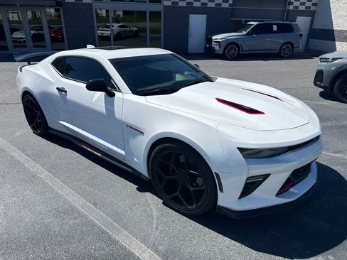 Used 2018 Chevrolet Camaro SS w/ Redline Edition RWD image 2