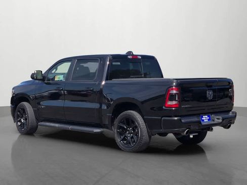 Used 2023 RAM 1500 Laramie AWD/4WD image 4