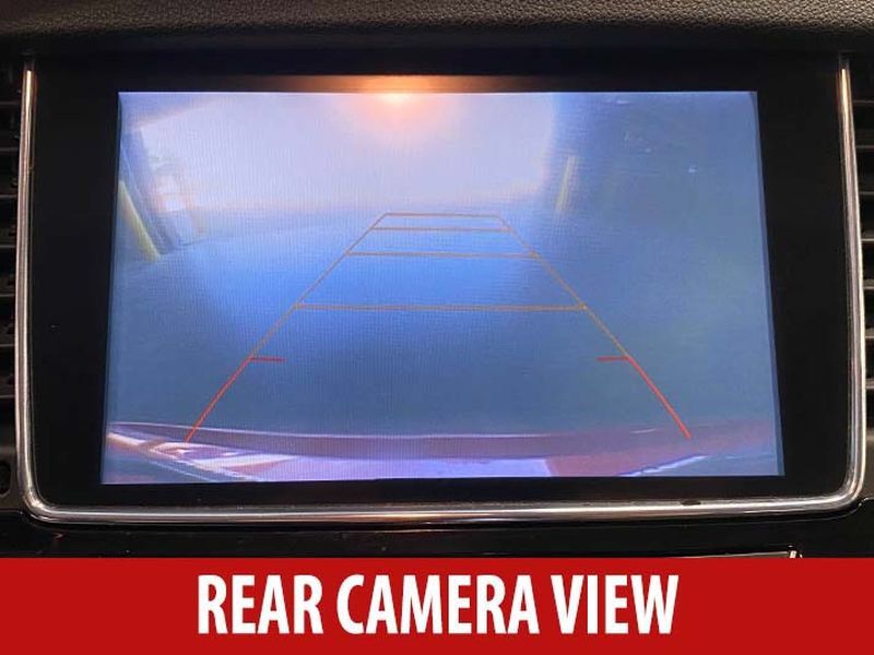 Used 2020 Buick Encore Preferred AWD/4WD image 13