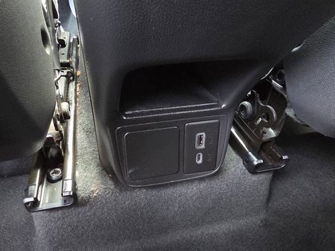 Used 2024 Buick Encore GX Preferred image 24