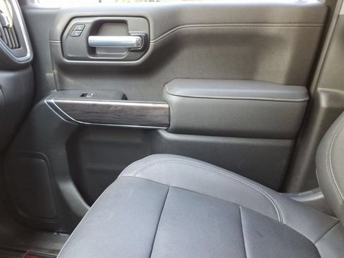 Used 2021 Chevrolet Silverado 1500 LTZ RWD image 26