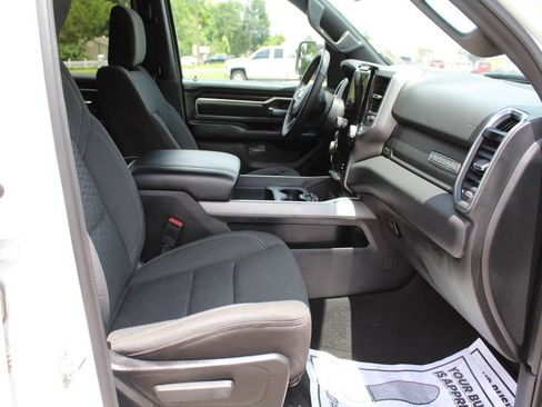 Used 2025 RAM 1500 Big Horn AWD/4WD image 13