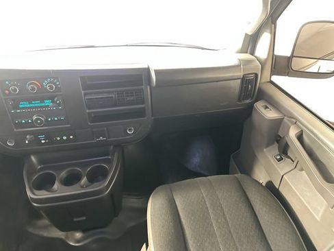 Used 2022 GMC Savana 2500 w/ Driver Convenience Package RWD image 22