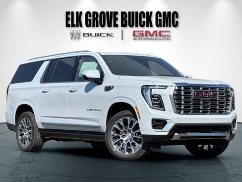 New 2026 GMC Yukon XL Denali w/ Denali Reserve Package AWD/4WD image 2