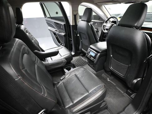 Used 2023 Lincoln Aviator Reserve w/ Class IV Trailer Tow Package AWD/4WD image 50