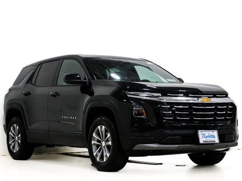 Used 2025 Chevrolet Equinox LT image 1