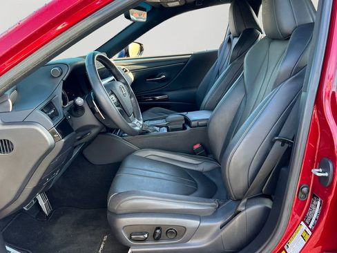 Used 2022 Lexus ES 300h F Sport w/ Accessory Package image 14