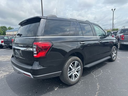 Used 2024 Ford Expedition Limited RWD image 3