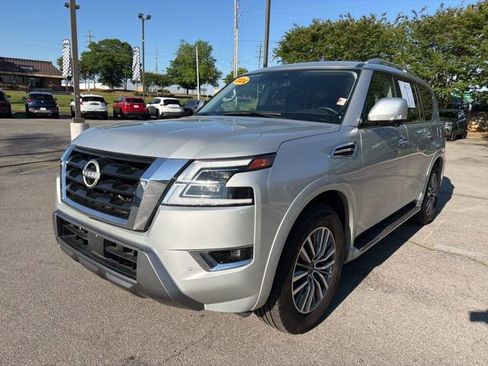 Used 2024 Nissan Armada SL AWD/4WD image 8