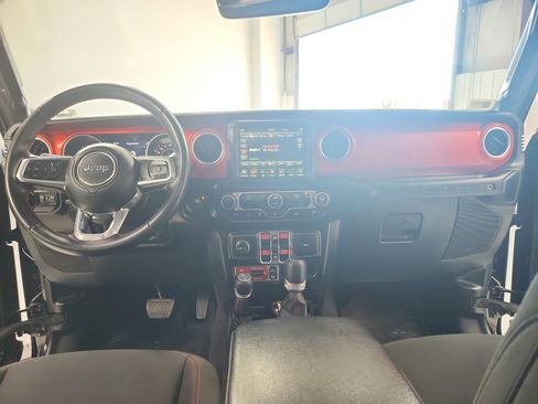 Used 2021 Jeep Wrangler Unlimited Rubicon image 24