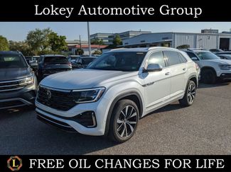 Used 2025 Volkswagen Atlas Cross Sport SEL Premium R-Line video 1