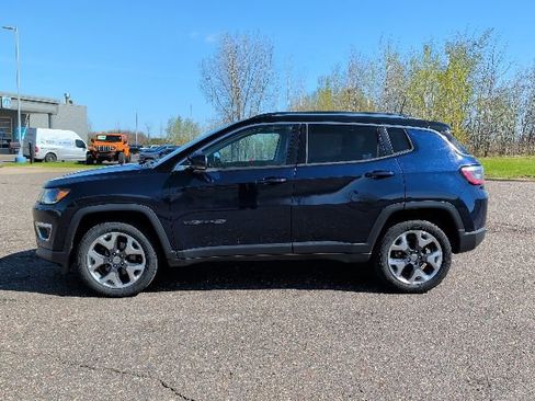 Used 2020 Jeep Compass Limited AWD/4WD image 4