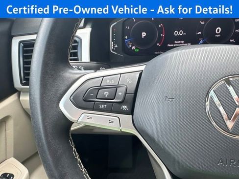 Certified 2023 Volkswagen Atlas SEL AWD/4WD image 19