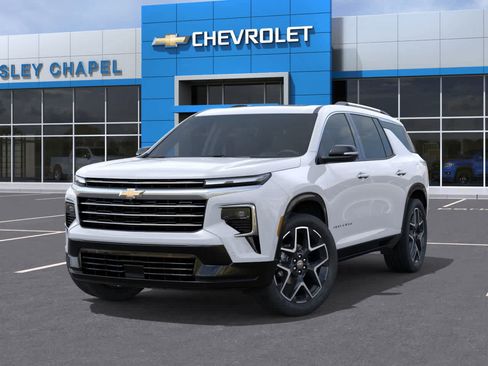 New 2026 Chevrolet Traverse High Country image 7