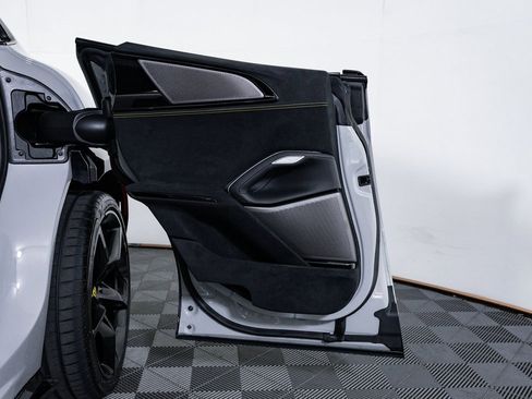 Certified 2025 Ferrari Purosangue image 23